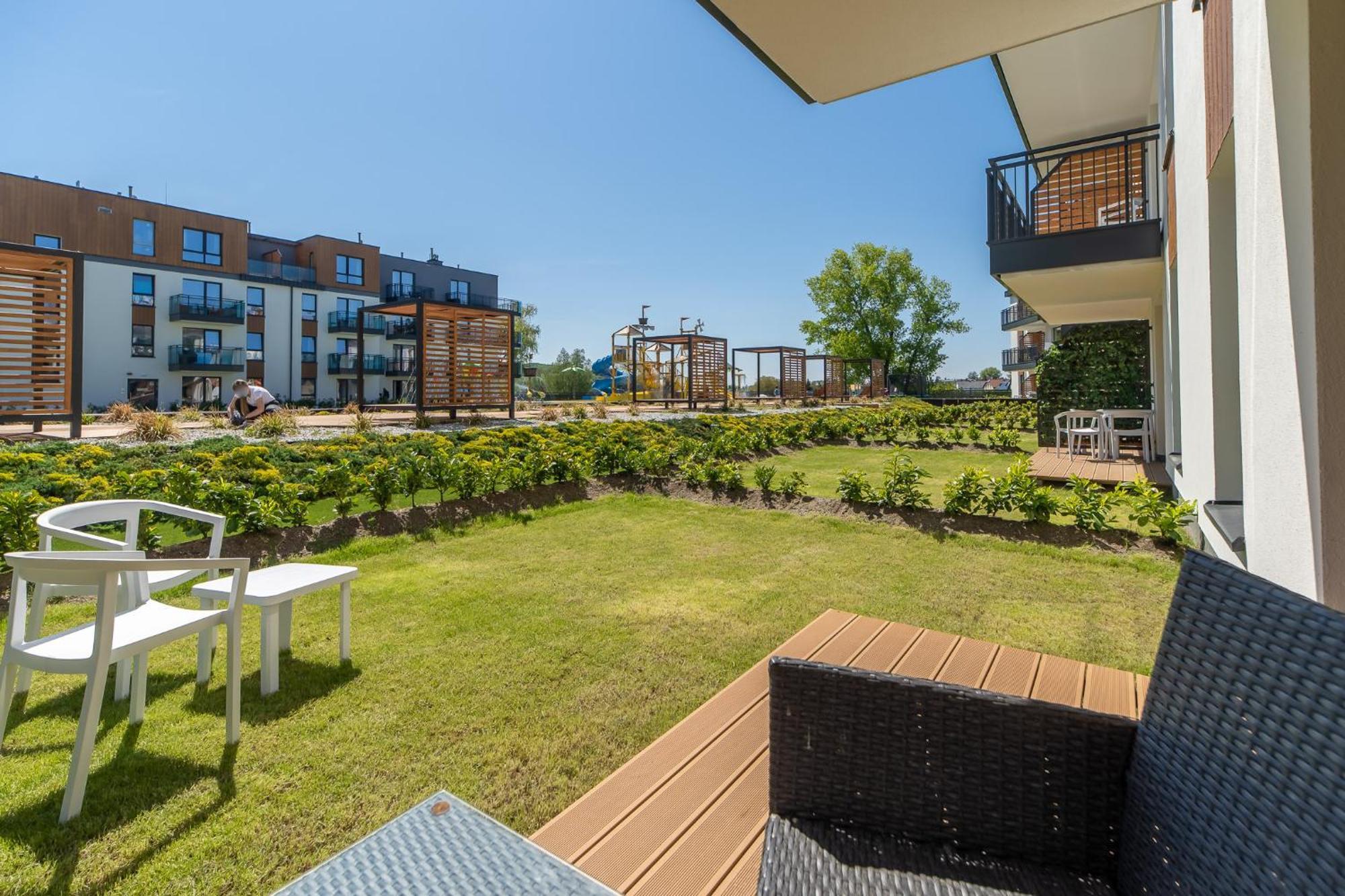 Bel Mare Lux Apartment B105 With Patio Garden By Noclegi Renters Miedzyzdroje Exterior foto
